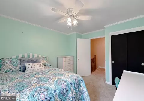 Bedroom - 10623 Fielder Ct, Dunkirk, MD 20754 photo 5 of 12