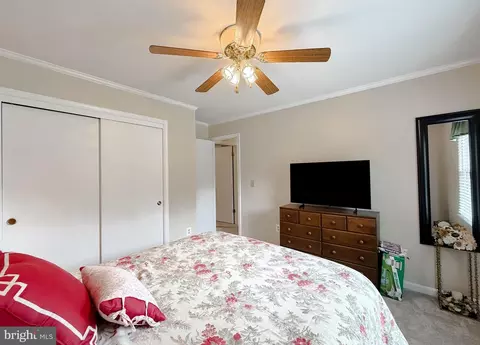 Bedroom - 10623 Fielder Ct, Dunkirk, MD 20754 photo 11 of 12