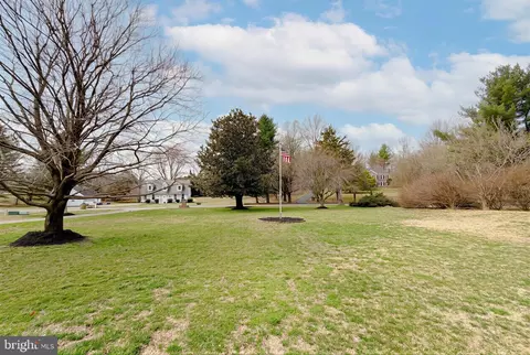 Exterior - 10623 Fielder Ct, Dunkirk, MD 20754 photo 9 of 14