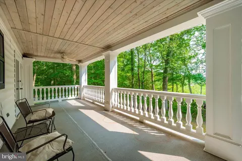Exterior - 12124 Palisades Dr, Dunkirk, MD 20754 photo 30 of 44
