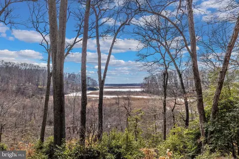 View/Area - 12124 Palisades Dr, Dunkirk, MD 20754 photo 1 of 12