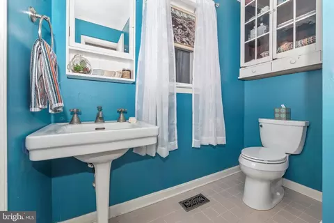 Bath - 12124 Palisades Dr, Dunkirk, MD 20754 photo 1 of 3