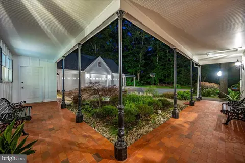 Exterior - 12124 Palisades Dr, Dunkirk, MD 20754 photo 13 of 44