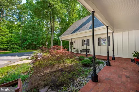 Exterior - 12124 Palisades Dr, Dunkirk, MD 20754 photo 12 of 44