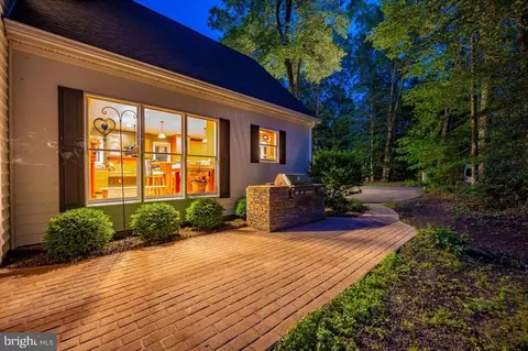 Exterior - 12124 Palisades Dr, Dunkirk, MD 20754 photo 17 of 44
