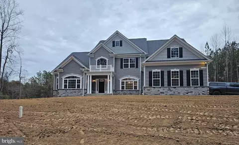 11890 Manoe Ct, Lusby, MD 20657