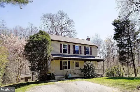 7525 H St, Chesapeake Beach, MD 20732
