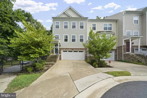702 Pin Oak Ct, Prince Frederick, MD 20678