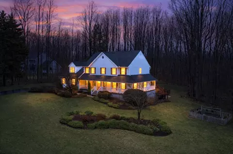 1860 Battery Ln, Owings, MD 20736