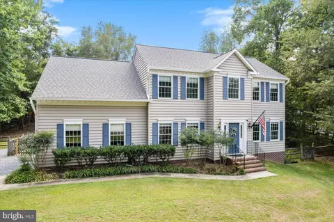 Exterior - 4060 Loving Dr, Dunkirk, MD 20754 photo 13 of 13