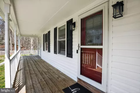 Exterior - 9607 Cortland Ln, Dunkirk, MD 20754 photo 3 of 12