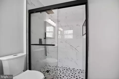Bath - 9607 Cortland Ln, Dunkirk, MD 20754 photo 3 of 5
