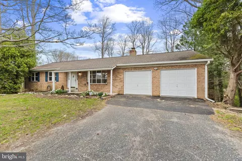 9947 Boyds Turn Rd, Owings, MD 20736