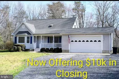 605 Planters Wharf Rd, Lusby, MD 20657