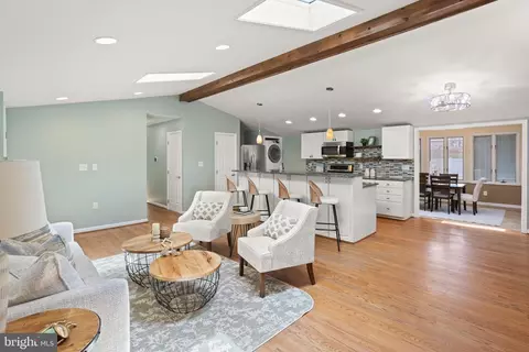 12820 Lake View Dr, Lusby, MD 20657