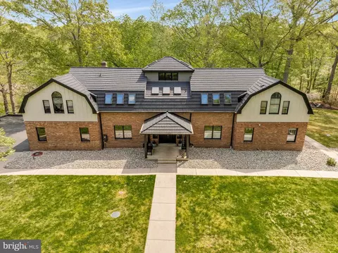 7785 Swan Ln, Owings, MD 20736