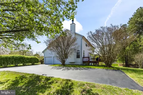 1959 Waterloo Ct, Saint Leonard, MD 20685 photo 4