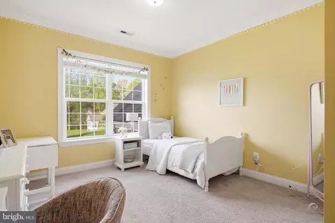 Bedroom - 12732 Legacy Dr, Dunkirk, MD 20754 photo 4 of 6