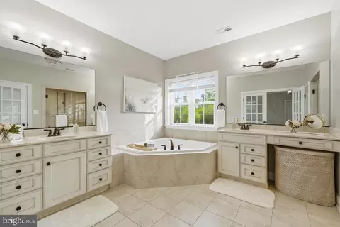 Bath - 12732 Legacy Dr, Dunkirk, MD 20754 photo 3 of 9