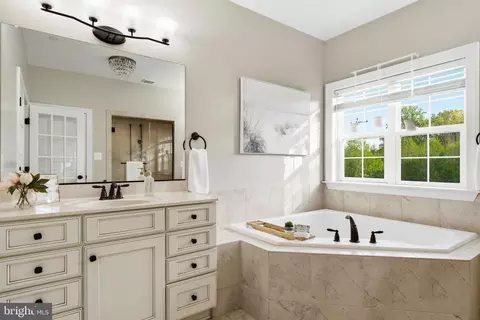 Bath - 12732 Legacy Dr, Dunkirk, MD 20754 photo 5 of 9