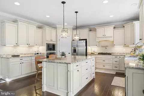 Kitchen - 12732 Legacy Dr, Dunkirk, MD 20754 photo 2 of 8