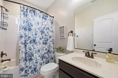 Bath - 12732 Legacy Dr, Dunkirk, MD 20754 photo 9 of 9
