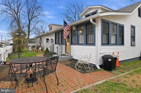 Exterior - 4041 7th St, North Beach, MD 20714 photo 6 of 11