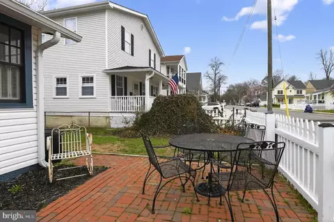 Exterior - 4041 7th St, North Beach, MD 20714 photo 1 of 11