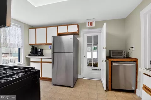 Other - 4041 7th St, North Beach, MD 20714 photo 3 of 7