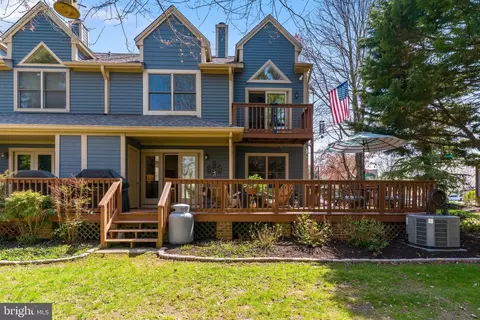 Exterior - 754 Belle Field Rd #103, Solomons, MD 20688 photo 2 of 11