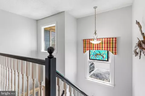 Entry Way - 754 Belle Field Rd #103, Solomons, MD 20688 photo 3 of 4