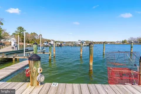 View/Area - 754 Belle Field Rd #103, Solomons, MD 20688 photo 1 of 12