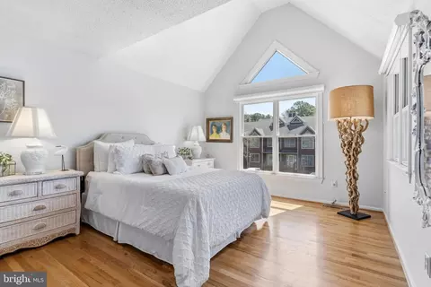 Bedroom - 754 Belle Field Rd #103, Solomons, MD 20688 photo 4 of 5