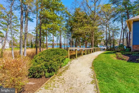Exterior - 754 Belle Field Rd #103, Solomons, MD 20688 photo 6 of 11