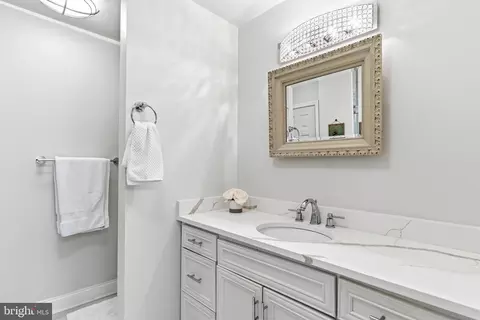 Bath - 754 Belle Field Rd #103, Solomons, MD 20688 photo 2 of 3