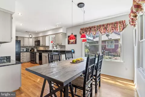 Dining - 754 Belle Field Rd #103, Solomons, MD 20688 photo 1 of 3