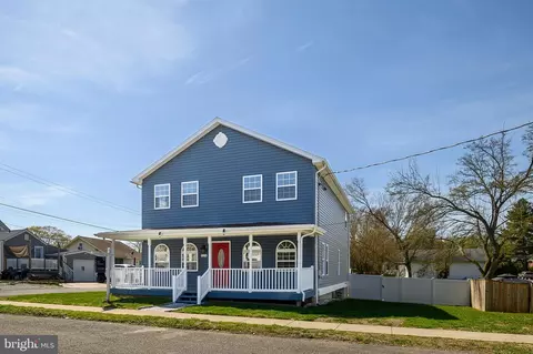 8254 D St, Chesapeake Beach, MD 20732