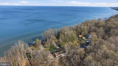 3523 Hilltop Dr, Port Republic, MD 20676