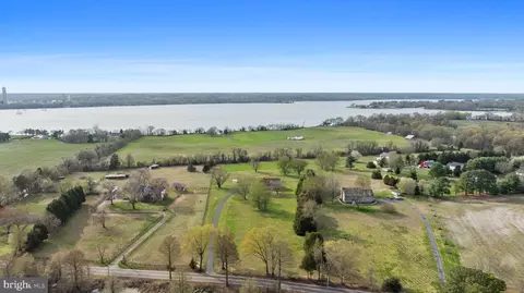 4355 Leitches Wharf Rd, Prince Frederick, MD 20678