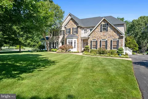 Exterior - 3120 Lacrosse Ct, Dunkirk, MD 20754 photo 2 of 18