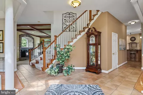 Entry Way - 3120 Lacrosse Ct, Dunkirk, MD 20754 photo 4 of 20