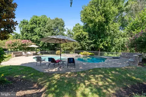 Exterior - 3120 Lacrosse Ct, Dunkirk, MD 20754 photo 10 of 18