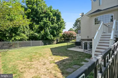 Exterior - 3120 Lacrosse Ct, Dunkirk, MD 20754 photo 6 of 18