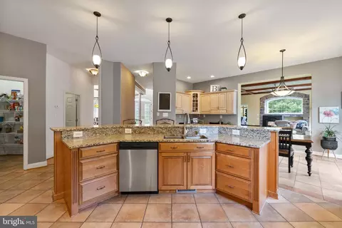 Kitchen - 3120 Lacrosse Ct, Dunkirk, MD 20754 photo 3 of 17