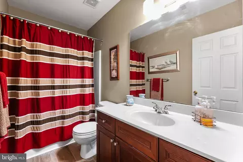 Bath - 3120 Lacrosse Ct, Dunkirk, MD 20754 photo 14 of 14