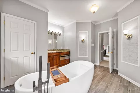 Entry Way - 3120 Lacrosse Ct, Dunkirk, MD 20754 photo 16 of 20