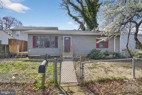 4037 1st St, Chesapeake Beach, MD 20732