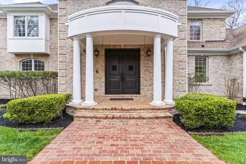 Exterior - 4020 Chaney Cove Ct, Dunkirk, MD 20754 photo 8 of 20
