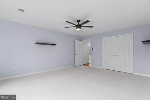 Bedroom - 4020 Chaney Cove Ct, Dunkirk, MD 20754 photo 5 of 9