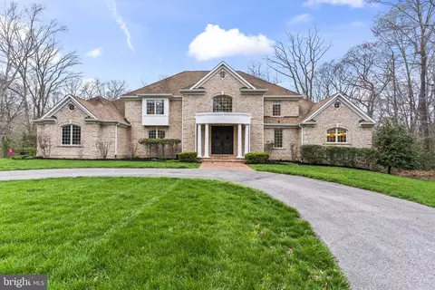 Exterior - 4020 Chaney Cove Ct, Dunkirk, MD 20754 photo 4 of 20